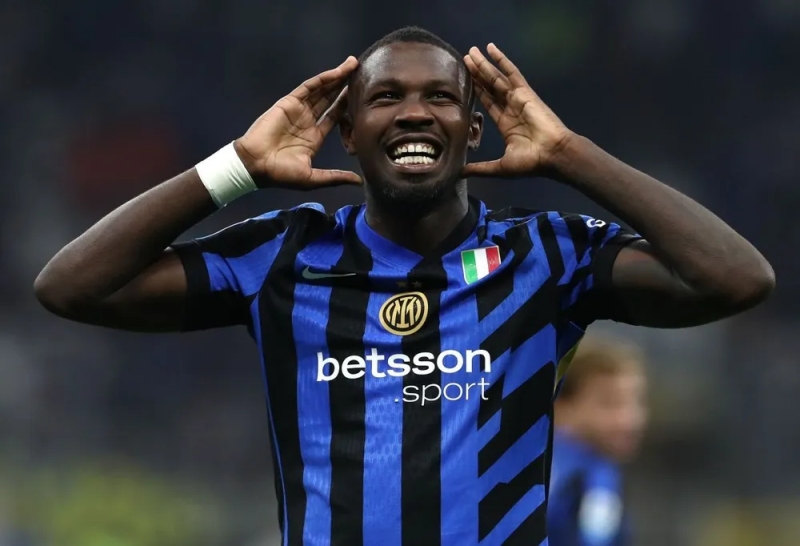 HLV Cristian Chivu tiết lộ về tình hình chấn thương của Thuram
